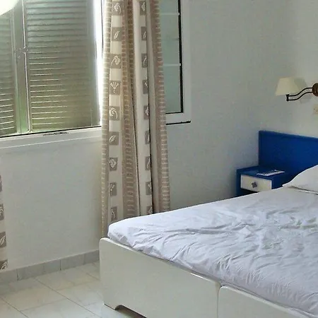 Belle Helene 3* Agios Georgios Pagon