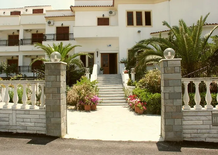 Belle Helene 3*