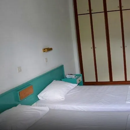 Belle Helene 3* Agios Georgios Pagon